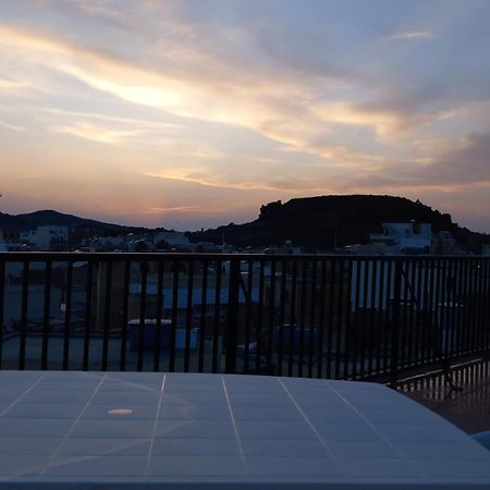 Sunset Suite Victoria Exterior foto
