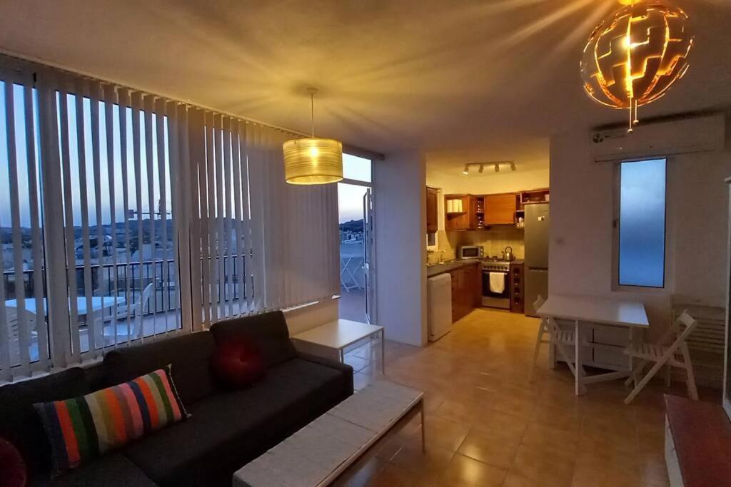 Sunset Suite Victoria Exterior foto